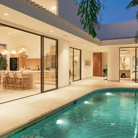 Elegant 3 Bed Ensuite Pool Villa, Sleeps 6